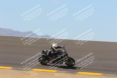 media/Oct-03-2022-Moto Forza (Mon) [[5f077a3730]]/Beginner Group/Session 2 (Turn 10)/